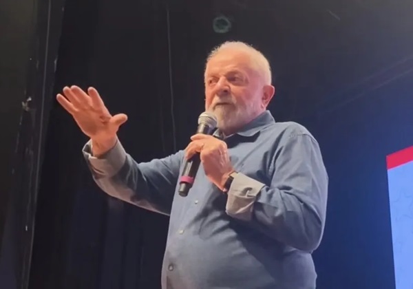 Dois ministros de Lula podem deixar o governo em abril para disputar as eleições