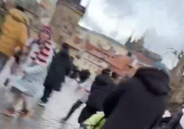 Onze pessoas morrem durante tiroteio em universidade na Europa; veja vídeo