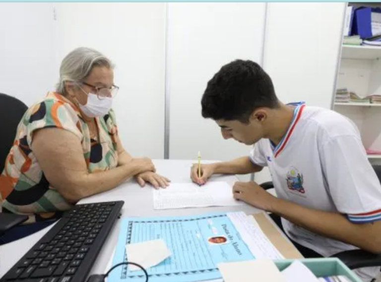 SEC realiza renovação de matrícula para os estudantes da rede estadual de ensino