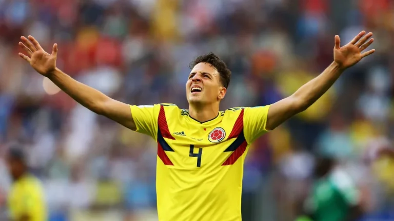 Bahia está praticamente fechado com o lateral-direito Santiago Arias