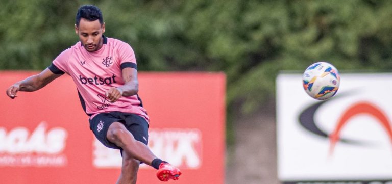 Vitória estreia na temporada 2024 contra o Jacuipense nesta quarta
