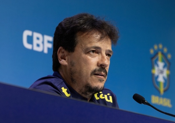 Fernando Diniz é demitido da Seleção Brasileira