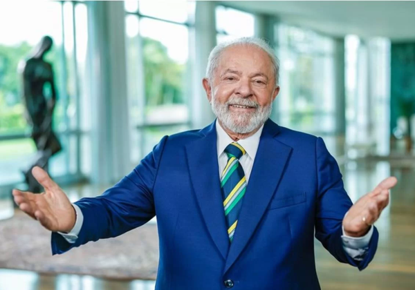 Lula passa por exames de rotina em hospital de São Paulo