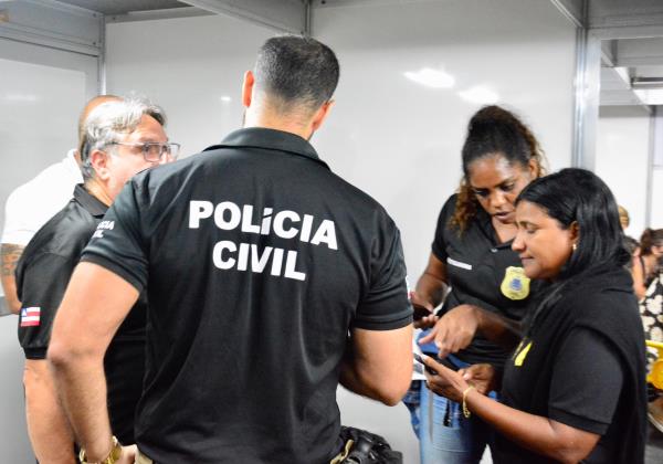 Polícia Civil recupera cinco celulares roubados no Festival de Verão