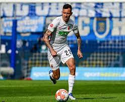 Bahia anuncia pré-contrato com o lateral Iago Borduchi