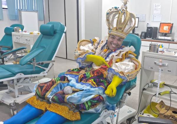 Hemoba lança campanha de doação de sangue com candidatos a Rei Momo