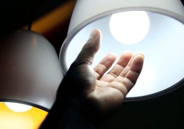 Consumidor ficou em média 10,4 horas sem energia em 2023, mostra Aneel