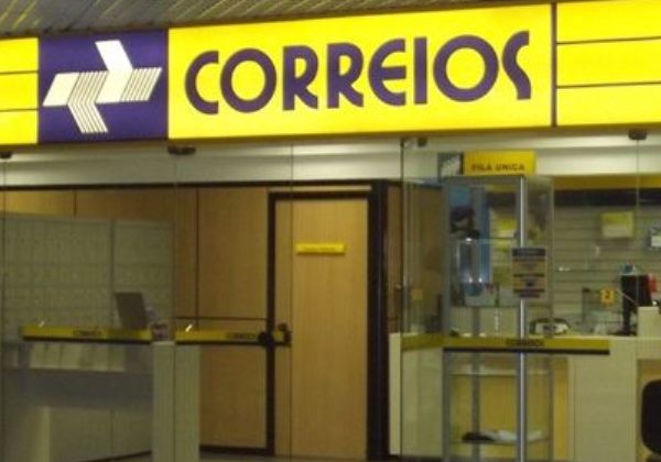 Correios atenderão a serviços da Caixa, como seguro-desemprego e FGTS