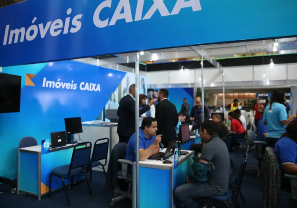 Caixa começa a oferecer financiamentos com FGTS Futuro em abril