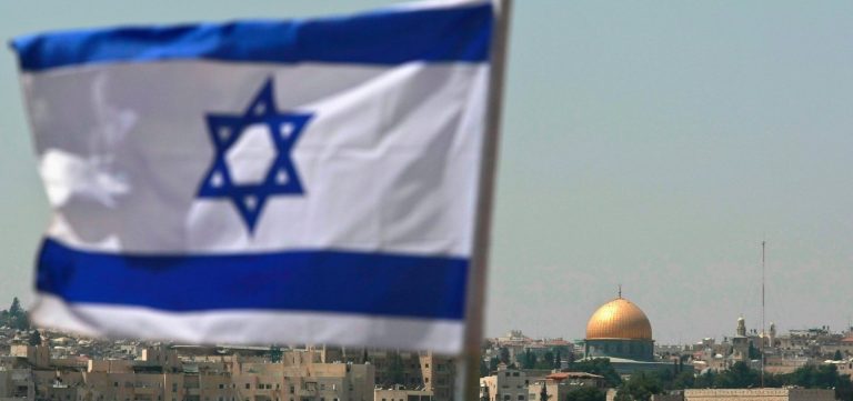 Ao menos 18 pessoas morrem após ataque aéreo de Israel em Rafah