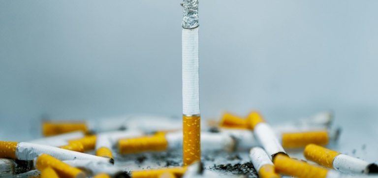 Governo propõe que ‘imposto do pecado’ seja cobrado sobre cigarros e bebidas alcoólicas