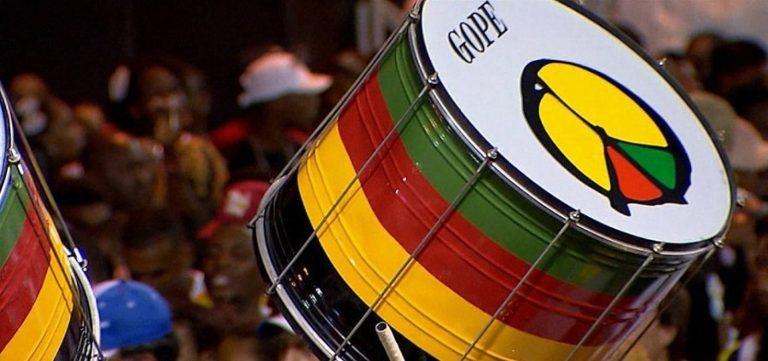 Olodum anuncia tema do Carnaval 2025: ‘Olodumaré – O Senhor do Universo, raízes e origens do Deus Supremo’