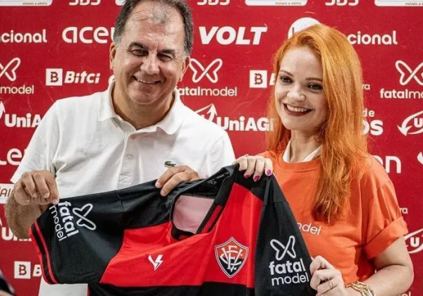 MPF é acionado para retirar publicidade de site adulto na camisa do Vitória