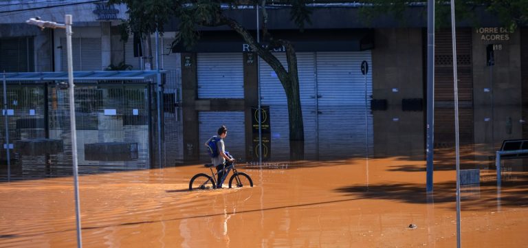 Sobe para 95 o número de vítimas fatais em decorrência das chuvas no RS
