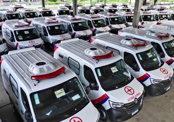 Governo entrega 150 veículos para reforçar frota de saúde nos municípios baianos
