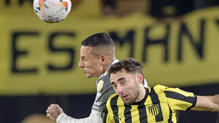 Atlético-MG perde a invencibilidade na Libertadores diante do Peñarol