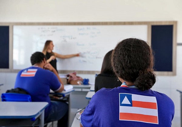 Terceira parcela dos precatórios do Fundef já está disponível para professores do Estado