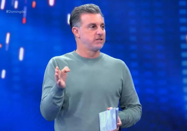 Luciano Huck critica PL do aborto e cobra Arthur Lira