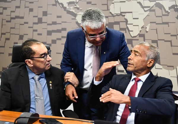 CPI ouve dirigentes da CBF sobre combate à manipulação de resultados