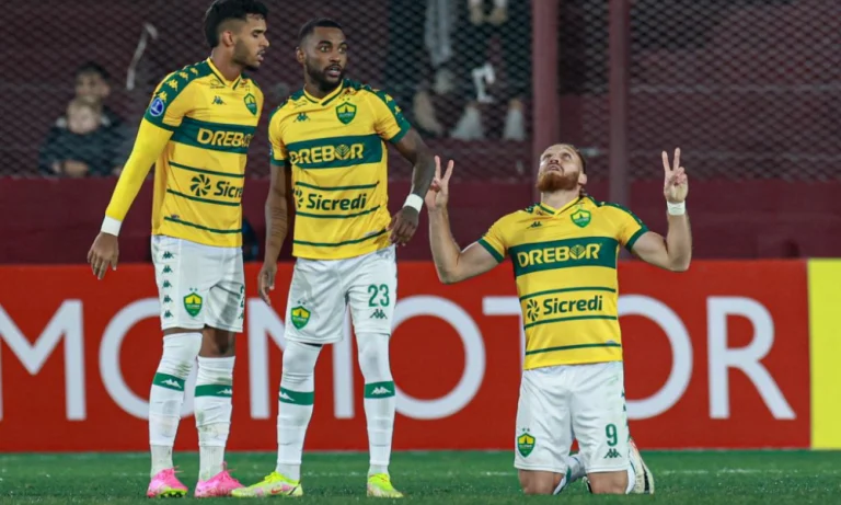 COMPLICOU! Cuiabá goleia Criciúma e empurra Vitória para lanterna da Série A; confira
