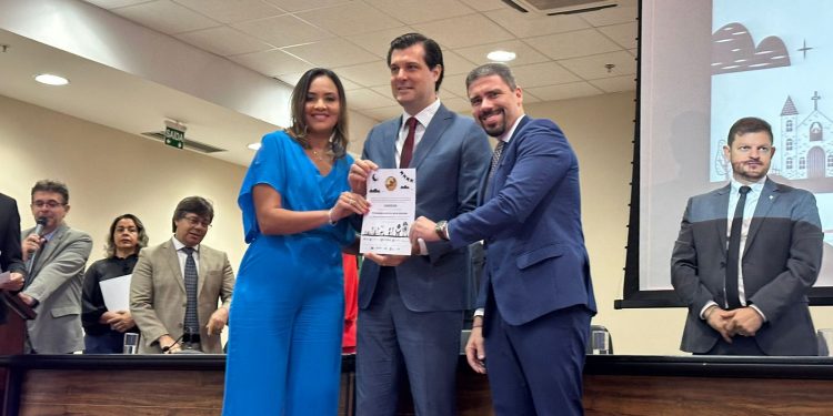 Candeias recebe selo de transparência por investimentos nos festejos juninos pelo 2º ano consecutivo