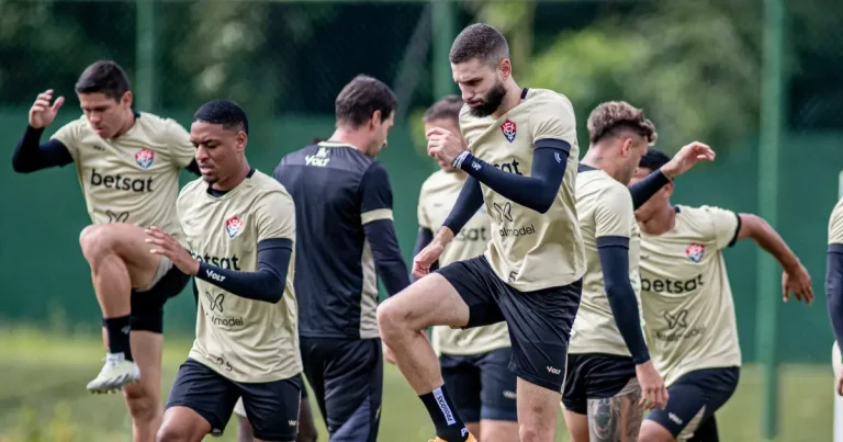 Vitória tem reforços e retornos à disposição para encarar o Fortaleza
