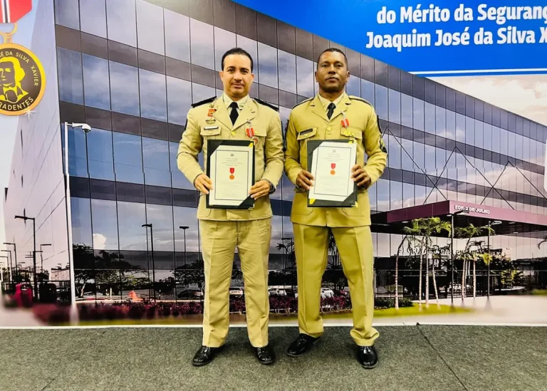Candeias: Comandante e sargento da 10ª CIPM recebem honrarias da SSP