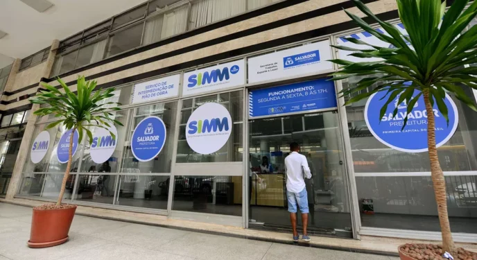 Confira as vagas de emprego do SIMM para esta quarta-feira (20)