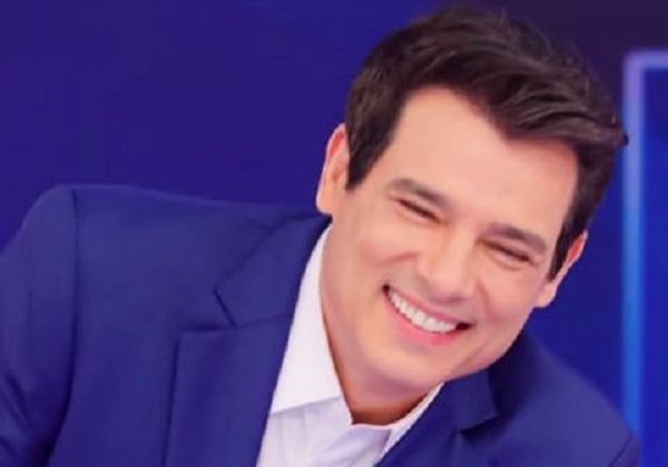 Celso Portiolli fala sobre desafio de retomar trabalho após morte de Silvio Santos