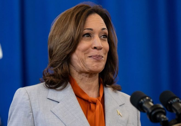 Campanha de Kamala Harris arrecada US$ 310 milhões de doações em julho