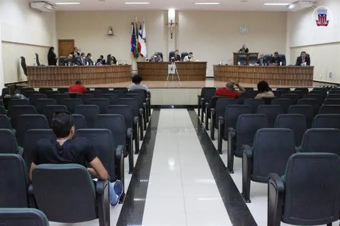Candeias: Conheça os dois vereadores com mais mandatos na Casa Legislativa do município