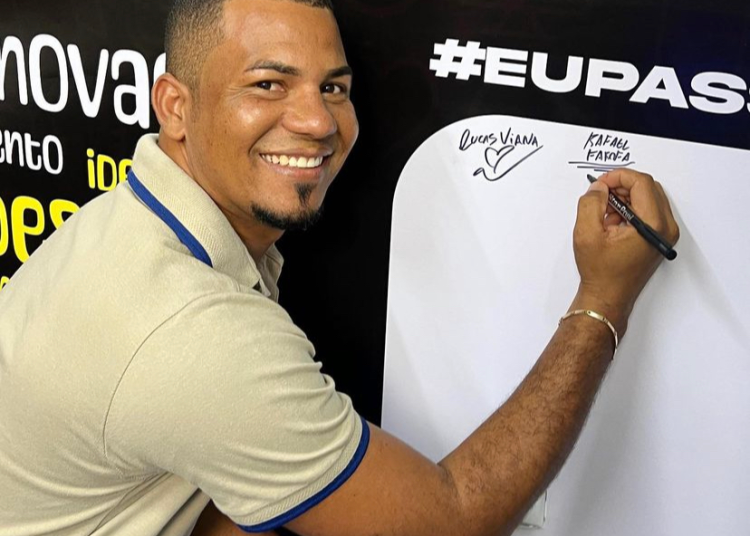Candeias: Rafael Farofa é o primeiro vereador eleito da história da Urbis 2