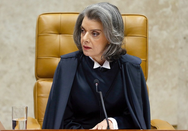 Cármen Lúcia convida eleitores a votarem no segundo turno