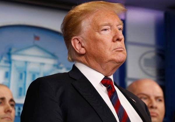 Trump diz que imigrantes levam ‘genes ruins’ aos EUA