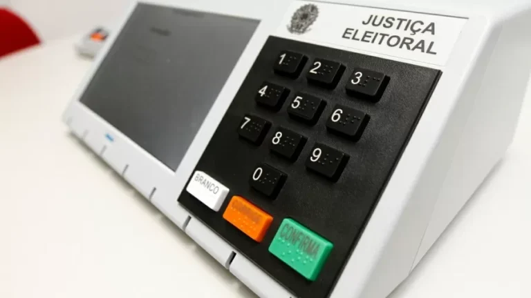 Mais de 33,8 milhões de eleitores não foram às urnas
