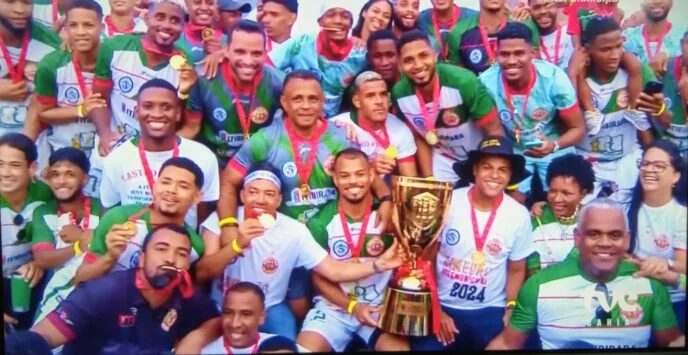Castro Alves é campeã do Intermunicipal