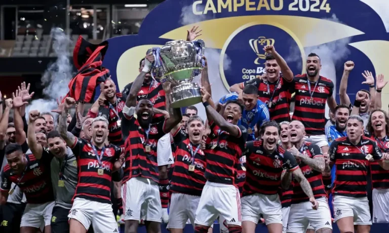 Flamengo bate o Atlético em MG e conquista penta da Copa do Brasil