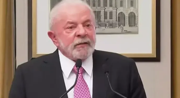 Lula fará jantar com bancada do PT na Câmara em meio a reação do mercado a pacote