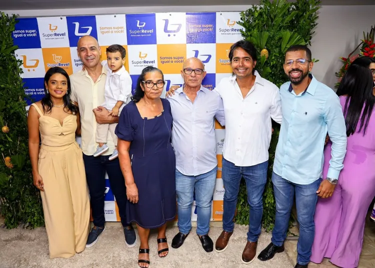 Candeias: Em inauguração, Pitágoras destaca a importância da Revel na economia e geração de emprego