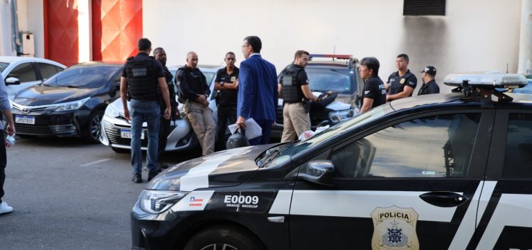 Isenção do IR de até R$ 5 mil ficará para o ano que vem, diz Padilha