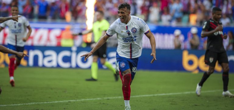 Comemora, torcedor! Bahia vence o Atlético-GO e se classifica para a Libertadores