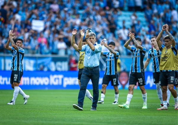 Grêmio terá força máxima para o duelo contra o Vitória no Barradão