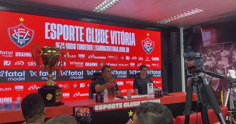 Fábio Mota revela que Vitória busca cerca de 12 reforços para 2025
