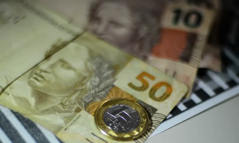 Inadimplência atinge em novembro maior índice desde outubro de 2023