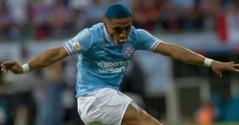Athletico-PR encaminha contratação de Vitor Jacaré, ex-Bahia