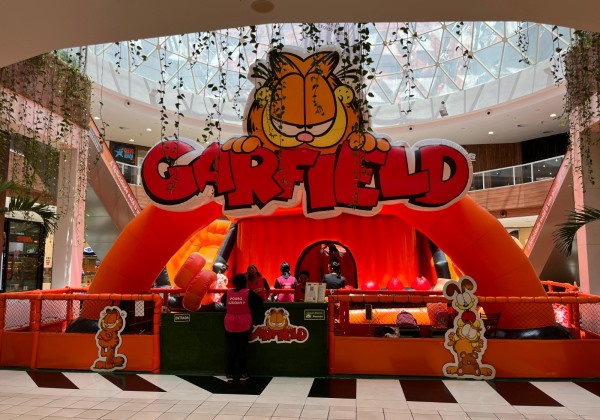 Garfield desembarca no Shopping Paralela e promete agitar as férias da garotada