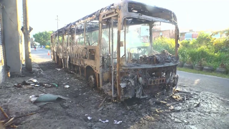 Bahia é quarto estado com mais ônibus incendiados no Brasil nos últimos 20 anos