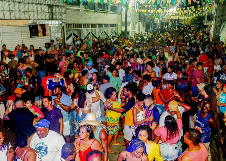 Candeias: Vem aí o 1º esquenta de carnaval da Tia Rosa