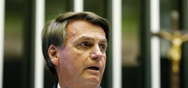 Defesa de Bolsonaro tem até quinta-feira para apresentar resposta sobre tentativa de golpe