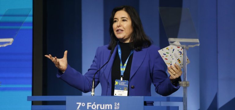 Fim da escala 6×1 pode gerar economia e beneficiar trabalhadores, diz Tebet